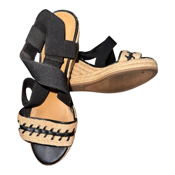 G.H. Bass & Co. Black and Tan Wedges with Crisscross Straps - Picture 3 of 4